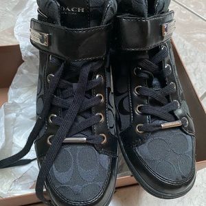 Coach mid sneaker’s